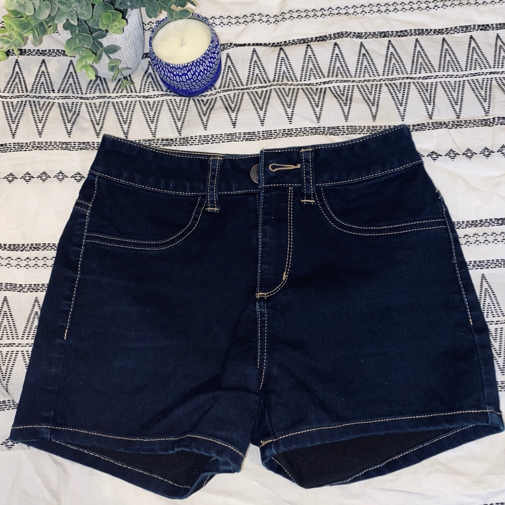 So dark wash denim shorts size 1